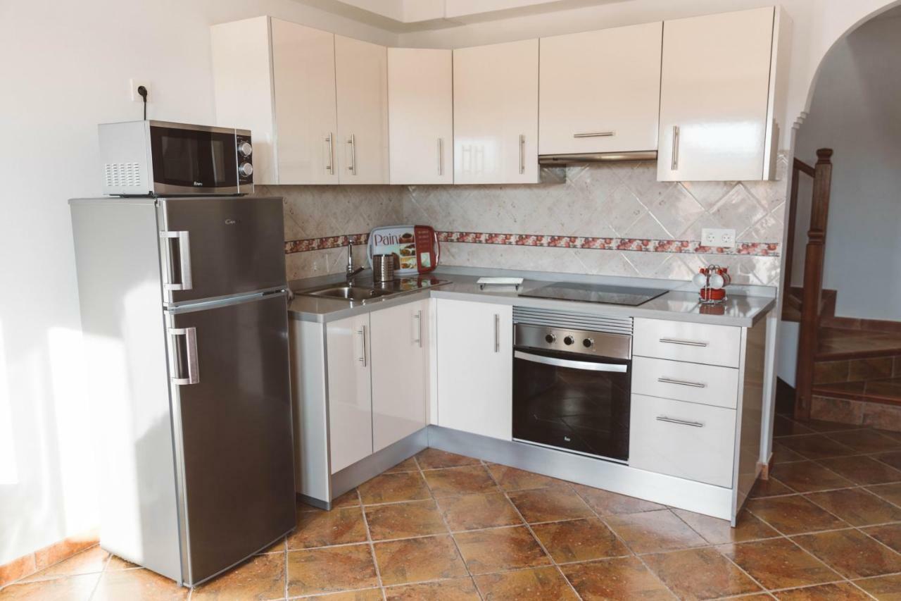 Apartamento Cuesta Del Salado กาเลตา เด เซโบ ภายนอก รูปภาพ