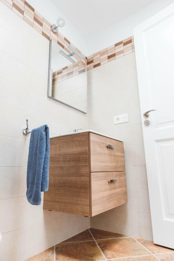 Apartamento Cuesta Del Salado กาเลตา เด เซโบ ภายนอก รูปภาพ